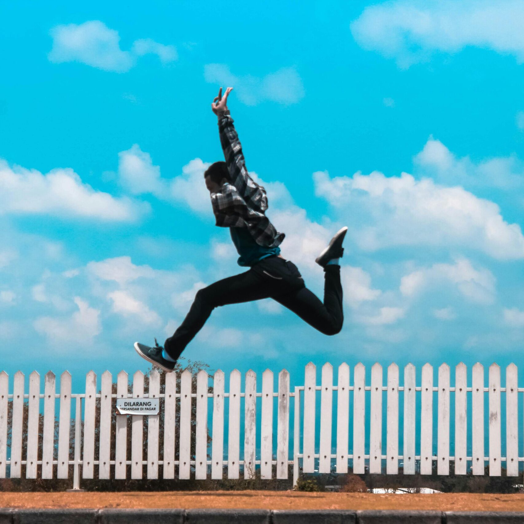 Jumping man fence
